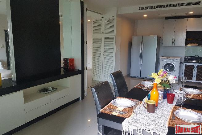 Noble Solo Condo | Two Bedroom with Pool Views on Sukhumvit 55, Bangkok-18