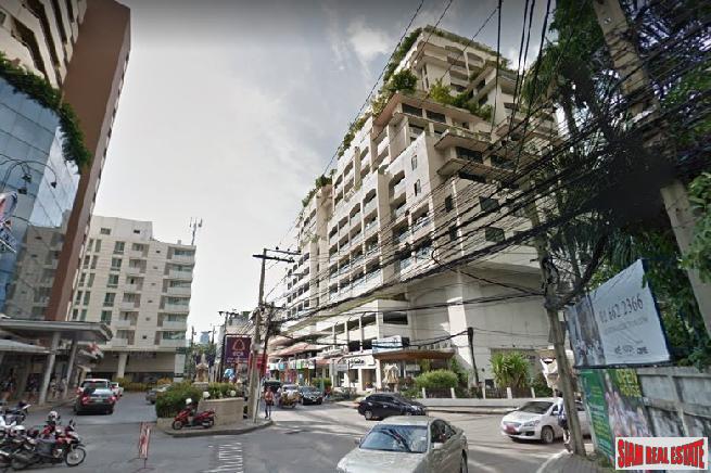 Bann Prompong Condo | Beautiful 2 Bed Condo near Phetchaburi Road and BTS Phrom Pong, Sukhumvit 39-26