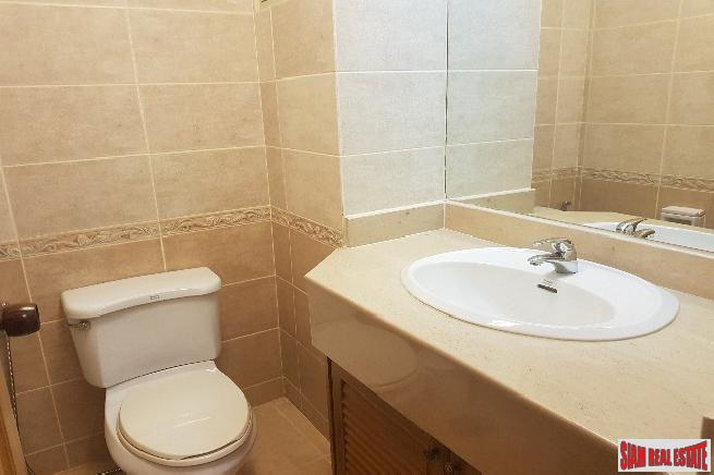 Fifty Five Tower | Spacious Three Bedroom Corner Condo for Sale on Sukhumvit 55, Thong Lor-26