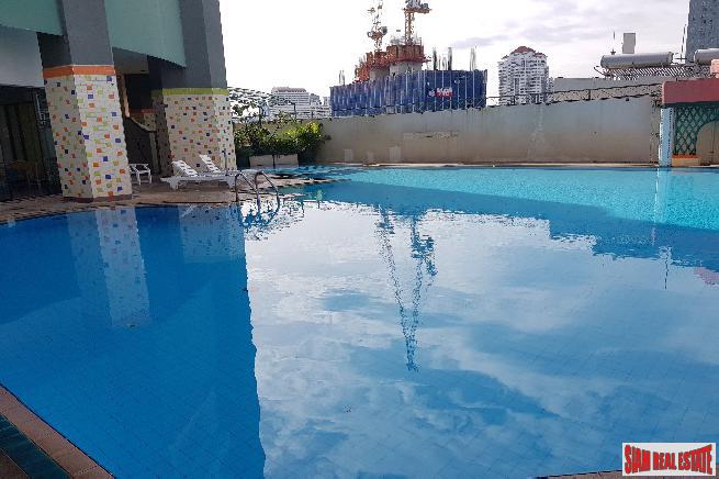 Fifty Five Tower | Spacious Three Bedroom Corner Condo for Sale on Sukhumvit 55, Thong Lor-27