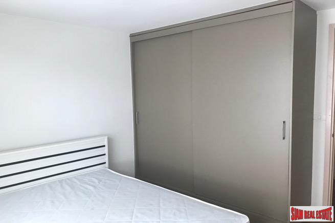Siri On 8 | Modern Two Bedroom Condo Located Near BTS Nana on Sukhumvit 8-6