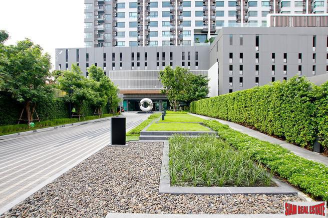 New Completed High Rise Modern Condo at Tao Poon, Bang Sue - Two Bed Units - 35% Discount!-10