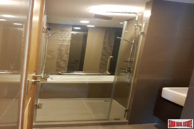 InterLux Premiere Sukhumvit 13 | Two Bed Corner Unit in Nana-3
