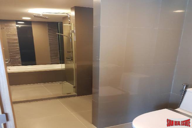 InterLux Premiere Sukhumvit 13 | Two Bed Corner Unit in Nana-5