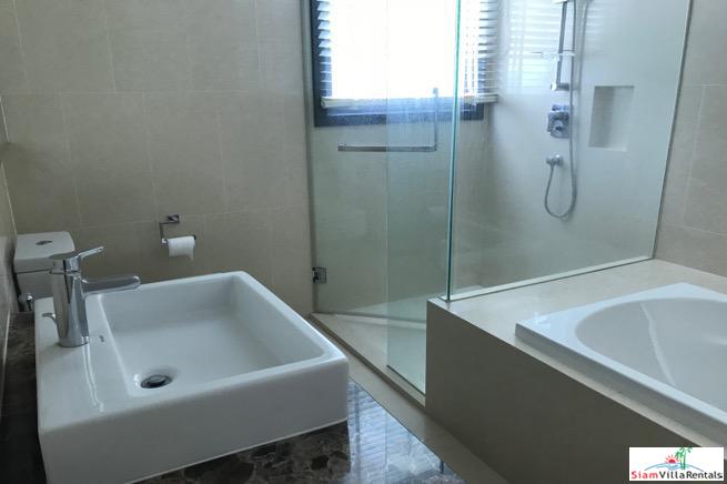 Hyde Sukhumvit 13 | Bright and Modern Two Bedroom Condo with City Views on Sukhumvit 13-4