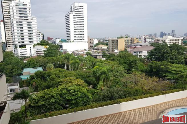 Oriental Towers Condo | Large Three Bedroom Family Condo with Pool and City Views in Ekkamai-17