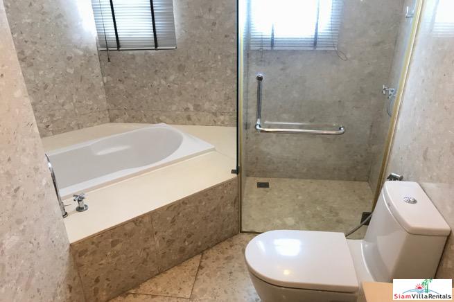 Viscaya Private Residence | Bright and Modern Three Bedroom Condo in Phrom Phong-10