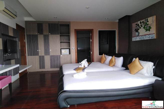Chalong Miracle Lakeview | One Bedroom Lake View Condo for Rent in Chalong-1
