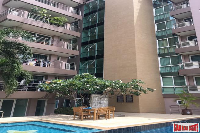 Serene Place | Two Bedroom Low Rise Condo Near Shopping and the Park in Phrom Phong-16
