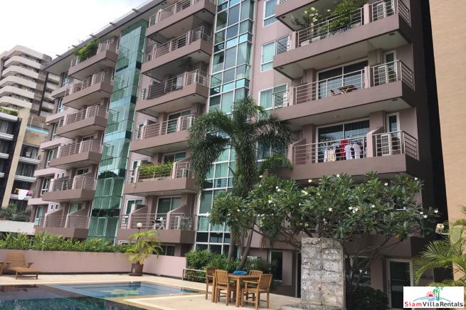 Serene Place | Two Bedroom Asoke Condo For Rent Near Shopping and Benchasiri Park-6