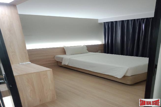 Grand New Residential Condo in its on Community at Bangna, close to Suvarnabhumi International Airport - 7% Rental Guarantee for 5 years on the Last 2 Units!-25