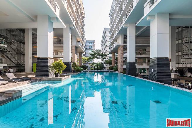 The Waterford Sukhumvit 50 | Classy Resort Style Corner Unit 1 Bed Condo at Onnut, Sukhumvit Soi 50-9