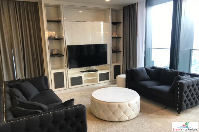 Noble Ploenchit | Three Bedroom Duplex on the 38th & 39th Floor in Phloen Chit-8