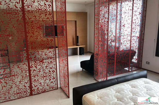 One Bedroom Condo with Expansive City Views in Phrom Phong-9