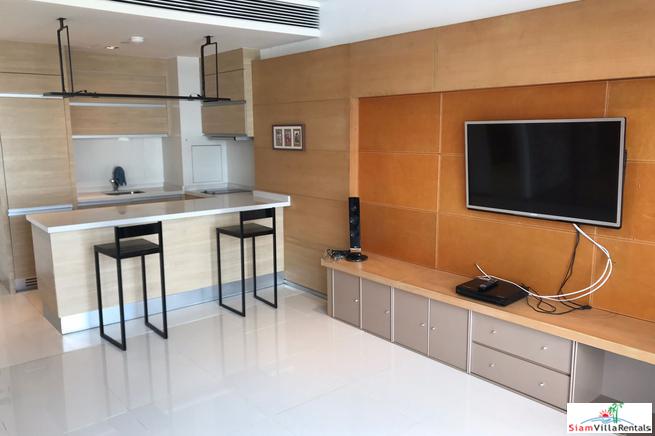 One Bedroom Condo with Expansive City Views in Phrom Phong-2