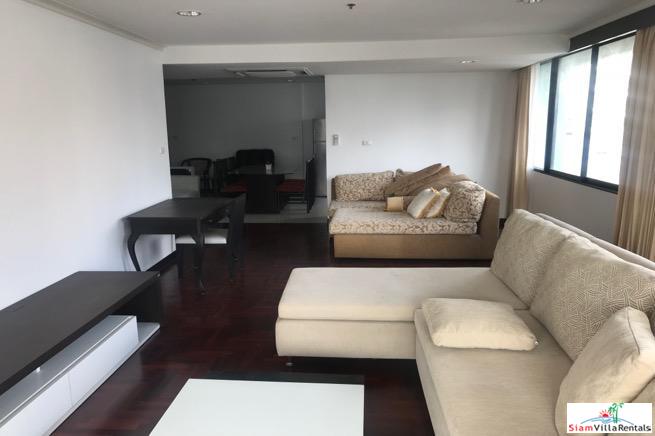 Lake Green | Fabulous City Views from this Two Bedroom Condo Near Benchakiti Park, Nana-10