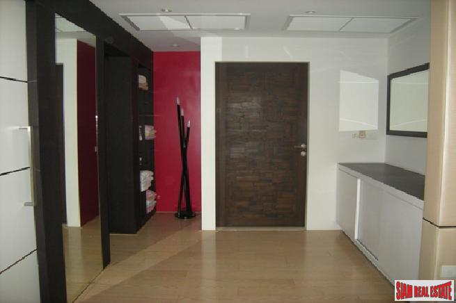 LAS COLINAS ASOKE | Extra Large Deluxe One Bedroom in the Sukhumvit Asoke Area of Bangkok-12
