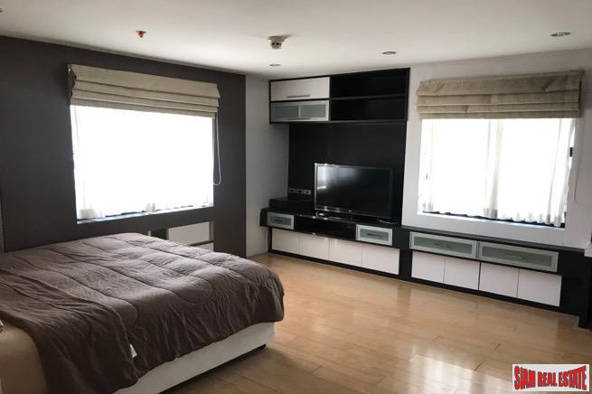 LAS COLINAS ASOKE | Extra Large Deluxe One Bedroom in the Sukhumvit Asoke Area of Bangkok-17