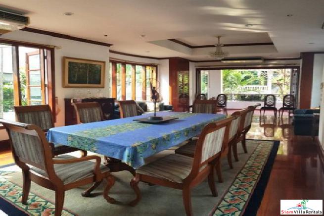Prestigious Renovated Five Bedroom House in the Heart of Sukhumvit 61 and Close to BTS Ekkamai-11