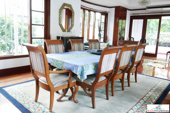 Prestigious Renovated Five Bedroom House in the Heart of Sukhumvit 61 and Close to BTS Ekkamai-16