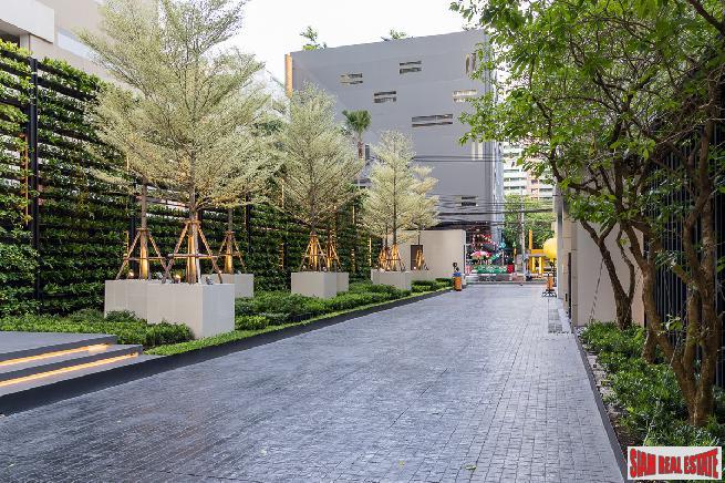 Luxury Two Bed Condos at the Newly Completed Hyde Sukhumvit 11, BTS Nana - 2 Bed Units - Free Furniture!-16