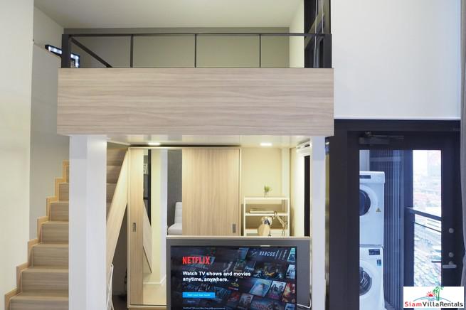 Chewathai Residence Asoke | Cozy Modern One Bedroom Duplex for Rent in Phra Ram 9-14