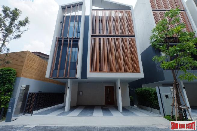 Award Winning Designed Luxury Houses in Secure Estate at Ekkamai-11
