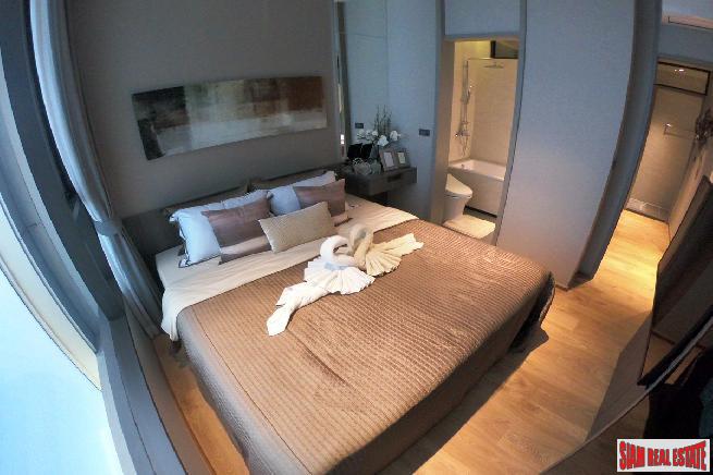 Luxury New Condo Nearing Completion by Japanese and Thai Developers Located between Thong Lor and Ekkamai - Two Bed Units - Free Full Furniture or Cash Discount!-7