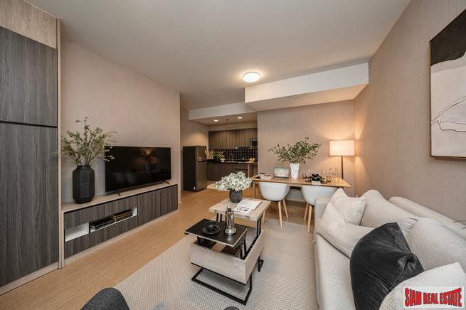 Ready to Move in Low-Rise 1 Bed Duplex Pool and Garden Access Condos with Resort Facilities close to BTS Bearing at Sukhumvit 72 - Up to 42% Discount!-9