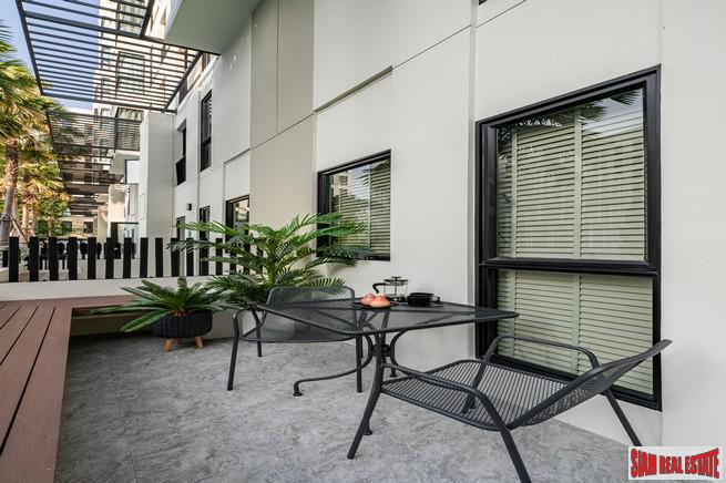 Ready to Move in Low-Rise 1 Bed Duplex Pool and Garden Access Condos with Resort Facilities close to BTS Bearing at Sukhumvit 72 - Up to 42% Discount!-16