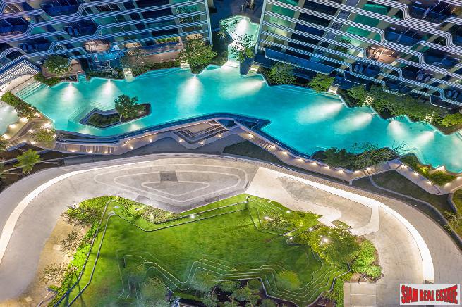Newly Completed High-Rise Condo with Exceptional Facilities by Leading Thai Developer at BTS Bangna - 2 Bed Unit on 27th Floor - Special Discount of 33%!-1