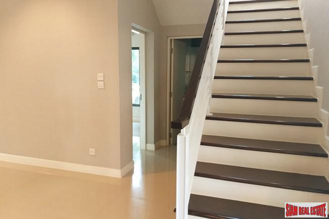 Setthasiri Onnut - Srinakarindra | New and Never Lived in Four Bedroom House in the Prawet Area of Bangkok-11