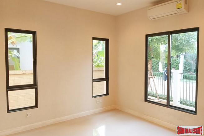 Setthasiri Onnut - Srinakarindra | New and Never Lived in Four Bedroom House in the Prawet Area of Bangkok-20