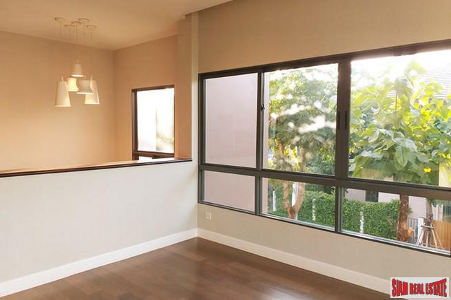 Setthasiri Onnut - Srinakarindra | New and Never Lived in Four Bedroom House in the Prawet Area of Bangkok-3