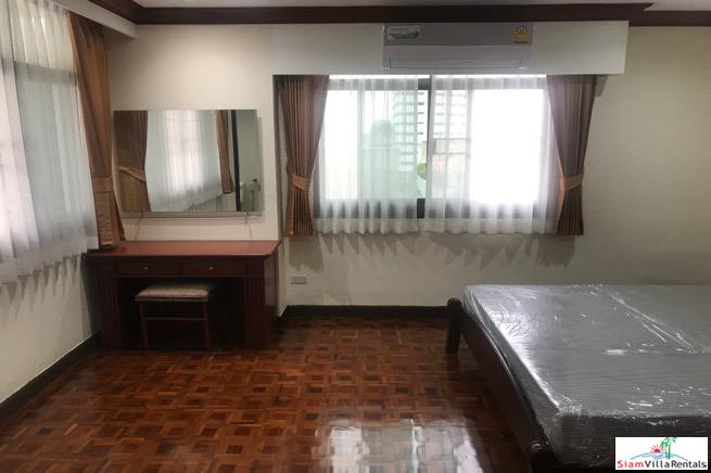Rishi Court | Spacious 3 Bedroom, 3 Bath Apartment in Convenient Location Between Asoke & Nana BTS-13