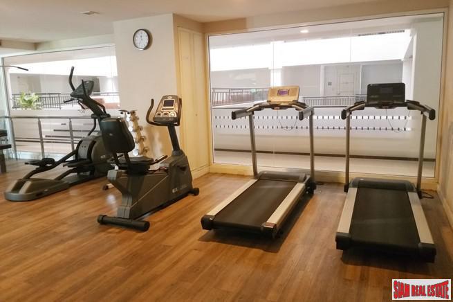 The Bangkok Sukhumvit 61 | Light & Bright Two Bedroom Ekkamai Condo with Excellent Facilities-9