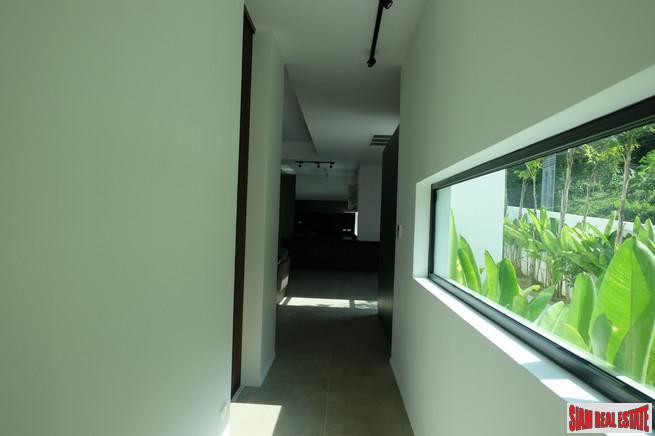 New Three Bedroom Single Storey Pool Villa in Central Rawai Location-11