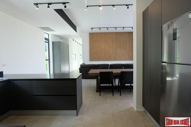 New Three Bedroom Single Storey Pool Villa in Central Rawai Location-18