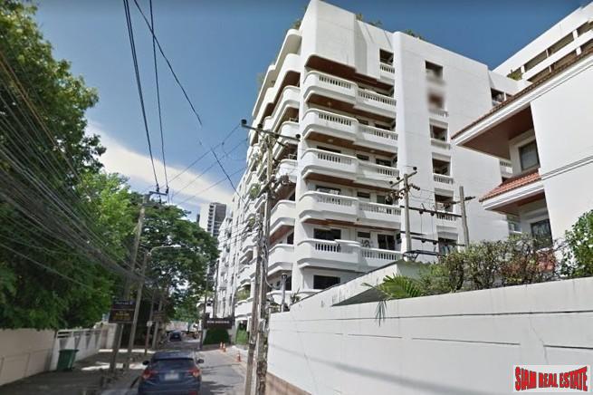 Rin House condo| Convenient One Bedroom Condo on Top Floor of Low Rise in Phrom Phong-2
