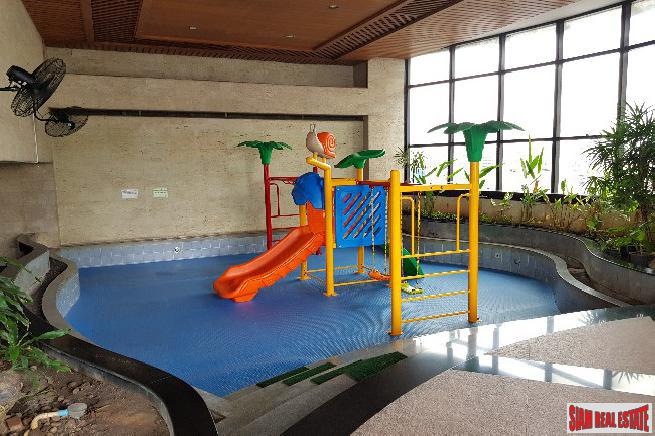 Las Colinas | Exceptional 2 Bed Condo at Asoke, only 150 metres to BTS/MRT-20