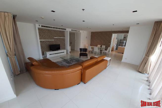 Athenee Residence | Spectacular City Views from this Three Bedroom Corner Condo in Phloen Chit-19