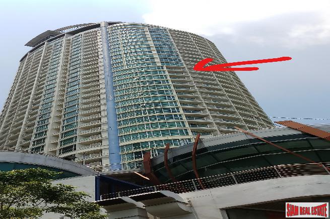 Sky Walk Condo | Large Quality Studio Condo - Unblocked Views on High Floor & Close to BTS Phra Khanong-29