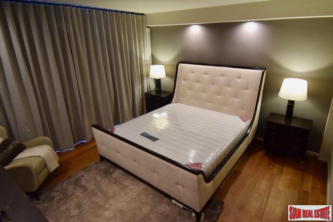 Elegant and Private Two Storey Home with Swimming Pool in Phra Khanong-10