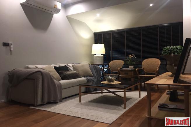 Elegant and Private Two Storey Home with Swimming Pool in Phra Khanong-7