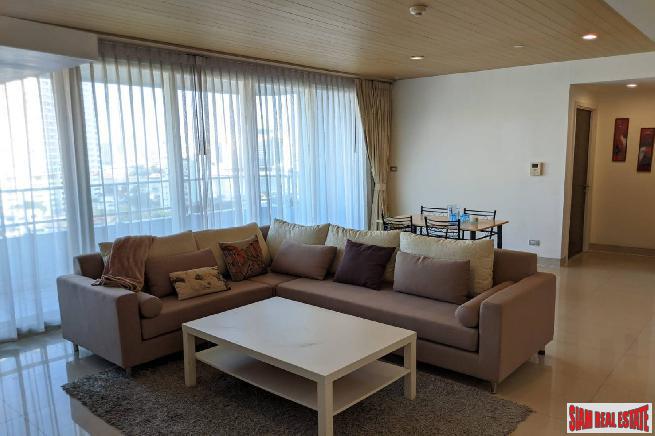 Watermark | Stunning Three-Bedroom Riverside Condominium for Sale in Bangkok-10