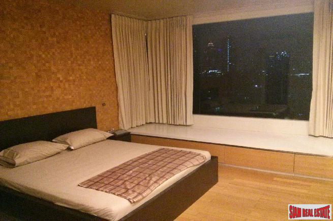Watermark | Stunning Three-Bedroom Riverside Condominium for Sale in Bangkok-3