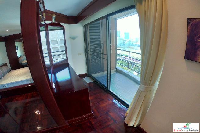 Baan Somthavil | Extra Large Three Bedroom for Rent with Views of Lumpini Park and Royal Bangkok Sport Club in Ratchadamri-9