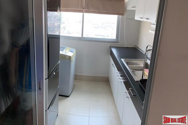 Supalai Park Ratchayothin | Two Bedroom Corner Condo on High Floor in Phahon Yothin-9