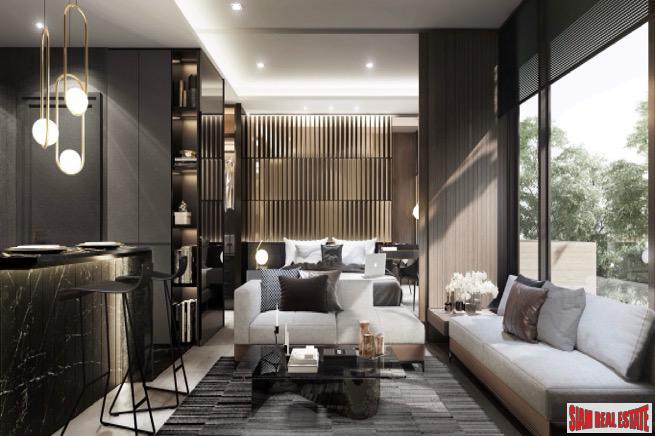New One Bedroom Low-rise Development with Bangkok Skyline Views in Ratchadaphisek-5