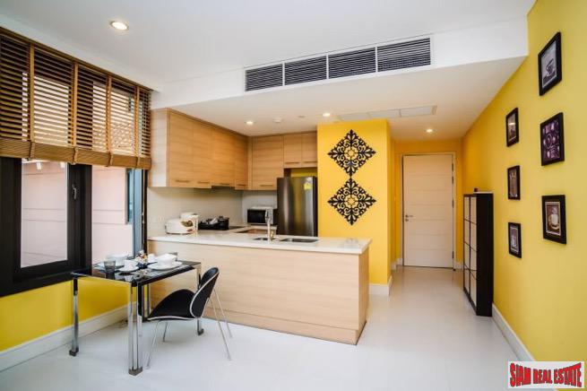 Aguston Sukhumvit 22 | Dynamic Deluxe Two Bedroom Condo with Extras in Phrom Phong-14